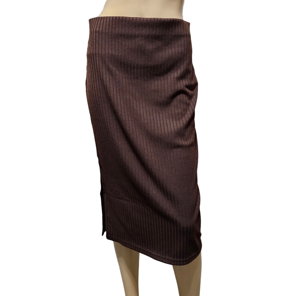 NWT Women's Brown Ribbed Pencil Skirt